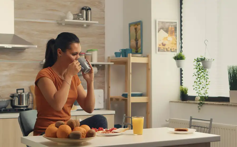 Healthy diet and daily habits after mommy makeover surgery.